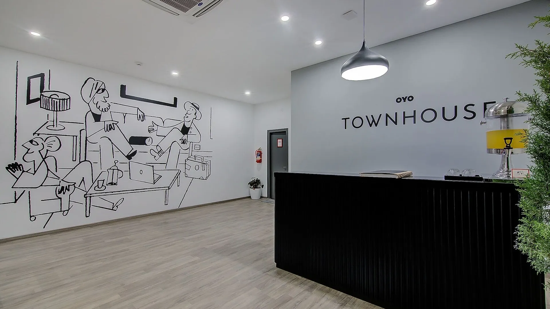 מלון גורגאון Oyo Townhouse 044 Sector 14 Gurugram 3*,  הודו